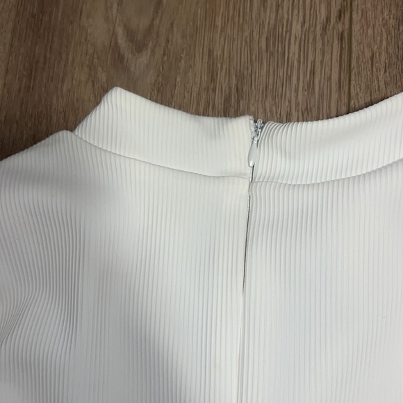 TCEC Size L White Mini Ribbed Athletic Dress - Picture 4 of 6